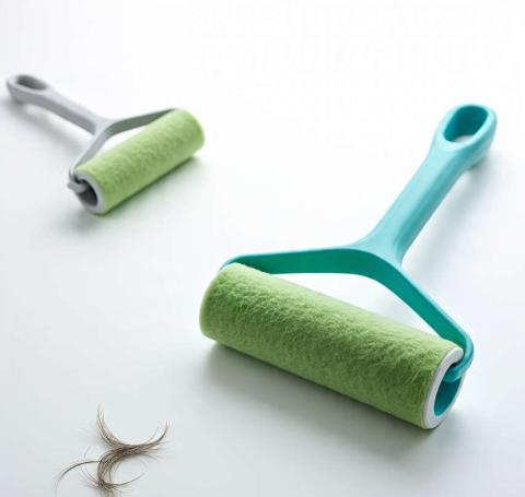 Reusable Lint Roller