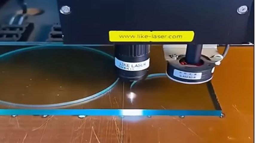 Glass Laser Cutting Machine