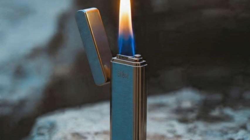 Windproof Straight Flame Lighter
