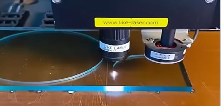 Glass Laser Cutting Machine