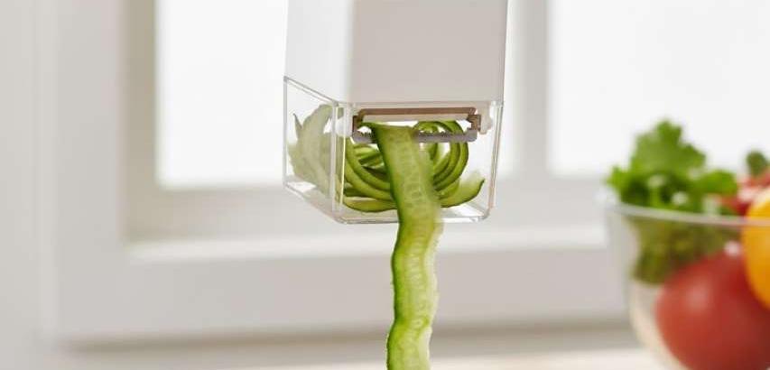 Vegetable Peeler with Storage Case